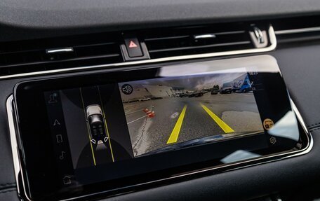Land Rover Range Rover Evoque II, 2023 год, 4 990 000 рублей, 21 фотография