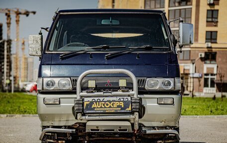 Mitsubishi Delica III, 1993 год, 660 000 рублей, 2 фотография