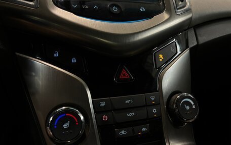 Chevrolet Cruze II, 2013 год, 870 000 рублей, 12 фотография