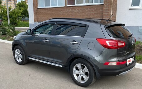 KIA Sportage III, 2011 год, 1 100 000 рублей, 2 фотография