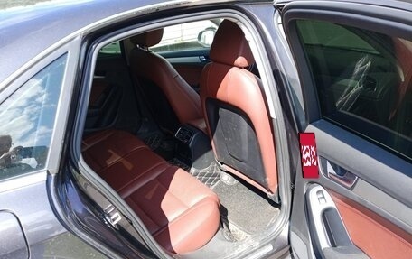 Audi A4, 2010 год, 850 000 рублей, 8 фотография