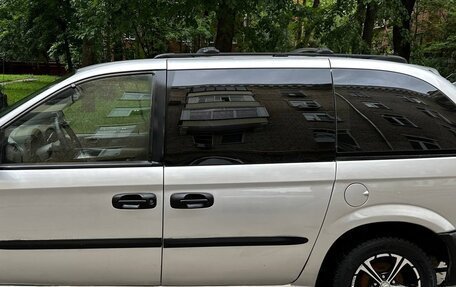 Chrysler Voyager IV, 2001 год, 425 000 рублей, 5 фотография