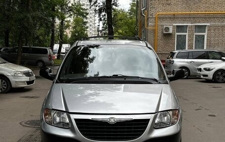 Chrysler Voyager IV, 2001 год, 425 000 рублей, 11 фотография