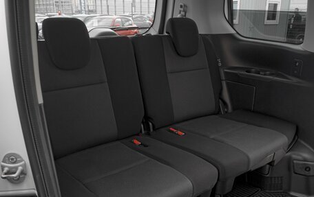 Nissan Serena IV, 2021 год, 2 520 000 рублей, 12 фотография