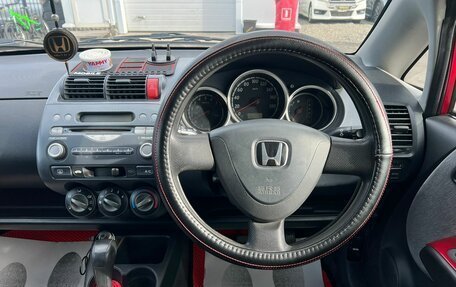 Honda Fit III, 2001 год, 449 000 рублей, 18 фотография