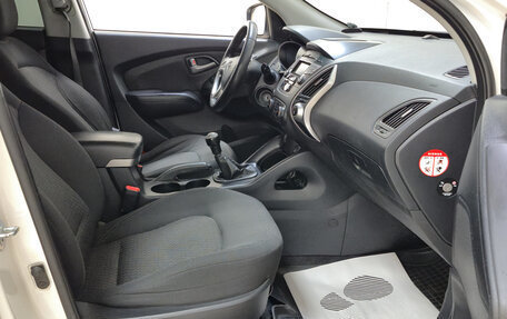 Hyundai ix35 I рестайлинг, 2011 год, 1 020 000 рублей, 14 фотография