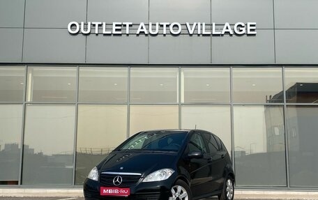 Mercedes-Benz A-Класс, 2012 год, 599 000 рублей, 1 фотография