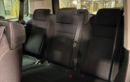 Peugeot Traveller I, 2018 год, 2 550 000 рублей, 6 фотография