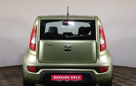 KIA Soul II рестайлинг, 2013 год, 800 000 рублей, 6 фотография