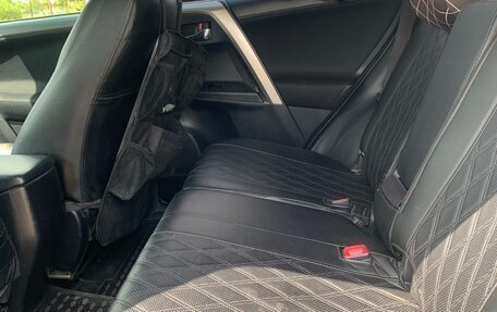 Toyota RAV4, 2014 год, 2 100 000 рублей, 7 фотография