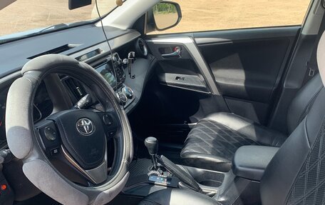 Toyota RAV4, 2014 год, 2 100 000 рублей, 6 фотография
