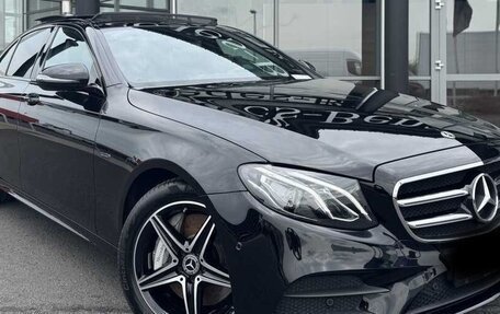 Mercedes-Benz E-Класс, 2020 год, 3 140 000 рублей, 2 фотография