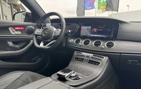 Mercedes-Benz E-Класс, 2020 год, 3 140 000 рублей, 8 фотография