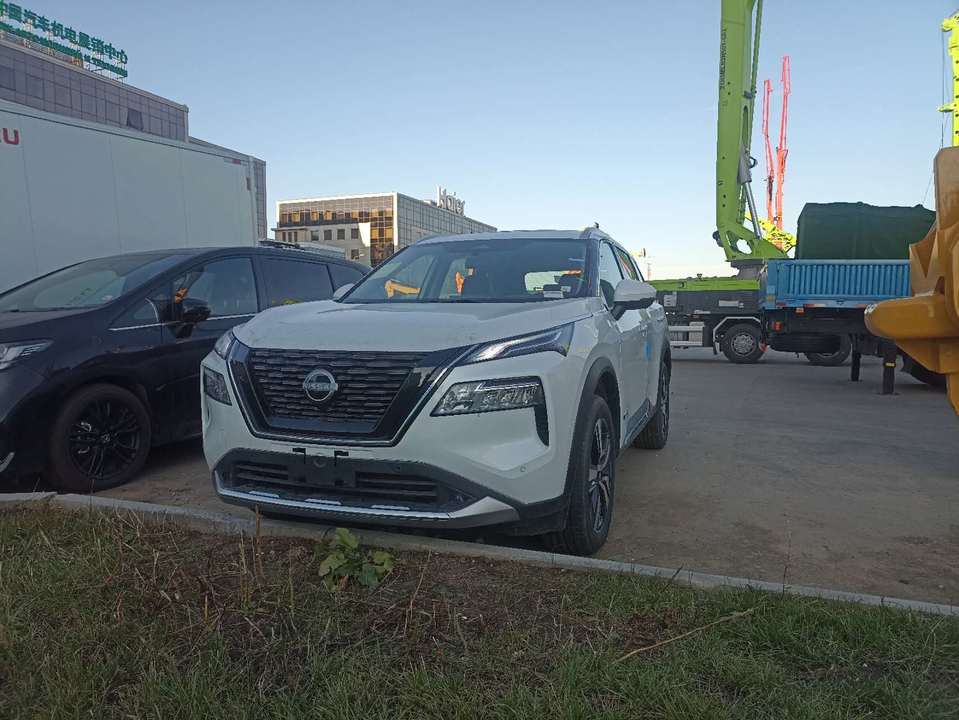 Nissan X-Trail T32 рестайлинг, 2023 год, 4 150 000 рублей, 16 фотография