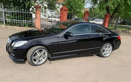 Mercedes-Benz E-Класс, 2012 год, 1 690 000 рублей, 2 фотография
