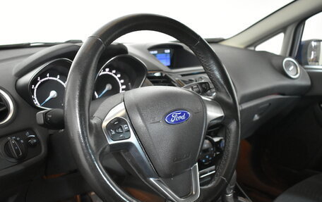 Ford Fiesta, 2018 год, 889 000 рублей, 9 фотография