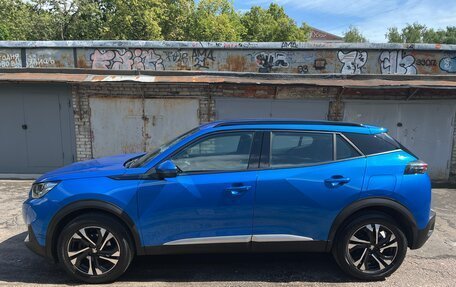 Peugeot 2008 II, 2020 год, 2 300 000 рублей, 2 фотография