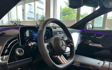 Mercedes-Benz E-Класс, 2025 год, 10 500 000 рублей, 16 фотография