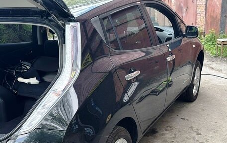 Nissan Leaf I, 2014 год, 699 000 рублей, 37 фотография