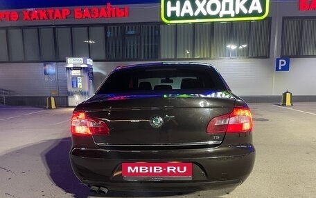 Skoda Superb III рестайлинг, 2012 год, 830 000 рублей, 5 фотография