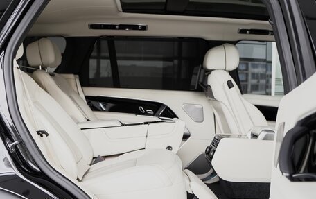 Land Rover Range Rover IV рестайлинг, 2025 год, 23 900 000 рублей, 12 фотография