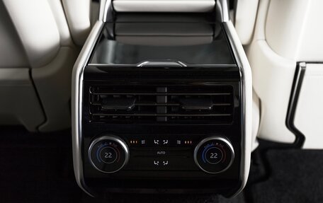 Land Rover Range Rover IV рестайлинг, 2025 год, 23 900 000 рублей, 22 фотография