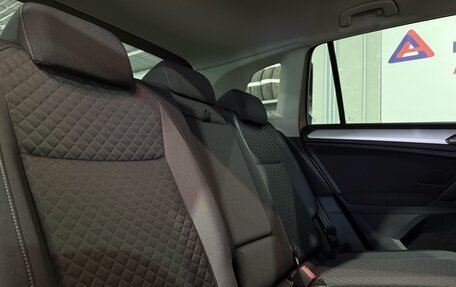 Volkswagen Tiguan II, 2017 год, 2 260 000 рублей, 20 фотография