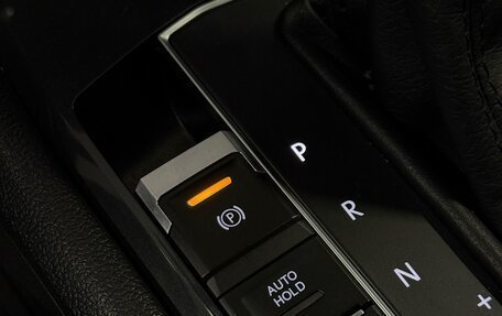 Volkswagen Tiguan II, 2017 год, 2 260 000 рублей, 17 фотография