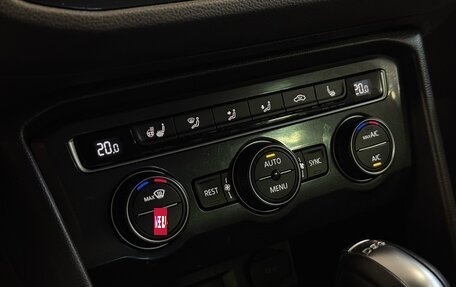Volkswagen Tiguan II, 2017 год, 2 260 000 рублей, 15 фотография