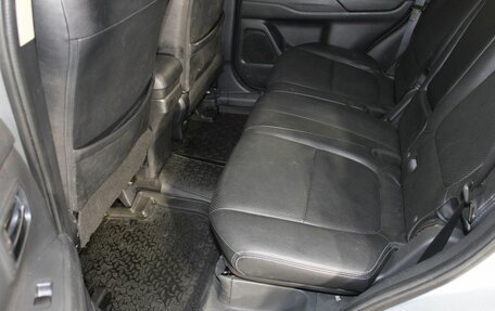 Mitsubishi Outlander III рестайлинг 3, 2014 год, 1 400 000 рублей, 13 фотография
