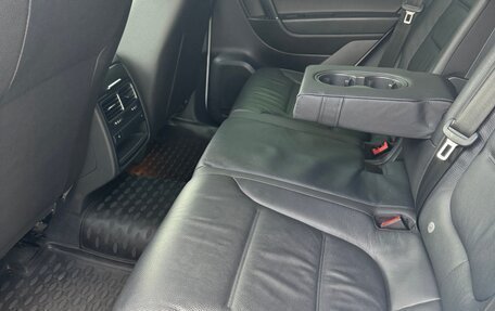 Volkswagen Touareg III, 2017 год, 3 390 000 рублей, 17 фотография