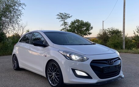 Hyundai i30 II рестайлинг, 2012 год, 1 150 000 рублей, 2 фотография