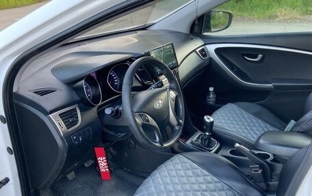 Hyundai i30 II рестайлинг, 2012 год, 1 150 000 рублей, 8 фотография