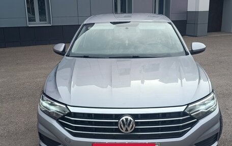 Volkswagen Jetta VII, 2019 год, 1 835 000 рублей, 2 фотография