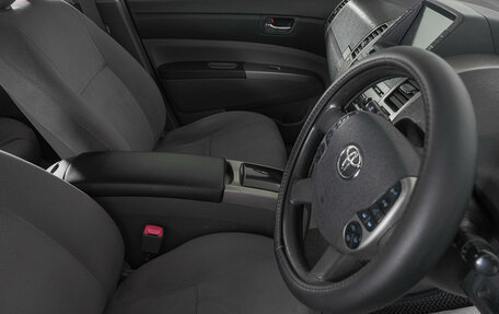 Toyota Prius, 2008 год, 739 000 рублей, 11 фотография