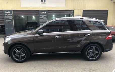 Mercedes-Benz M-Класс, 2012 год, 2 400 000 рублей, 3 фотография
