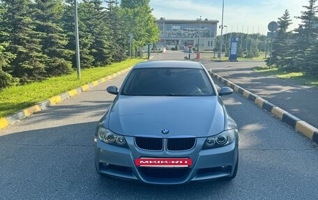 BMW 3 серия, 2006 год, 800 000 рублей, 2 фотография