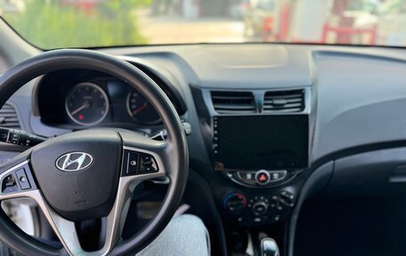 Hyundai Solaris II рестайлинг, 2015 год, 719 000 рублей, 6 фотография
