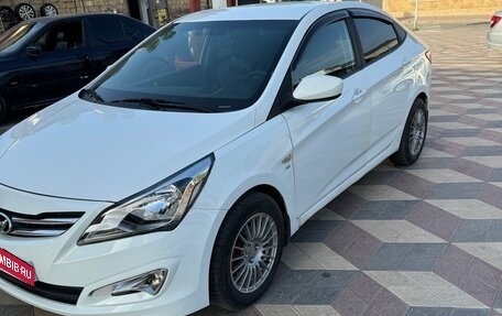 Hyundai Solaris II рестайлинг, 2015 год, 719 000 рублей, 9 фотография