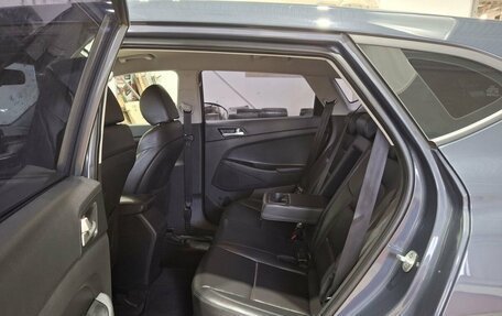 Hyundai Tucson III, 2018 год, 1 800 000 рублей, 23 фотография