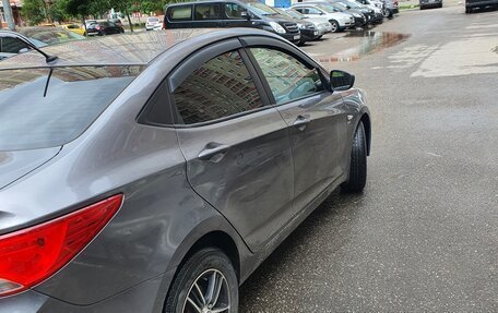 Hyundai Solaris II рестайлинг, 2016 год, 760 000 рублей, 3 фотография