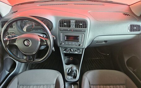 Volkswagen Polo VI (EU Market), 2016 год, 965 000 рублей, 9 фотография