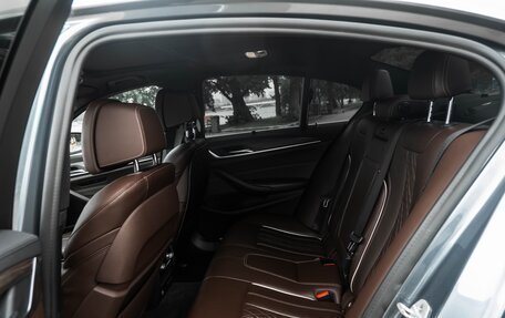 BMW 5 серия, 2019 год, 4 500 000 рублей, 16 фотография