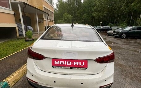 Hyundai Solaris II рестайлинг, 2018 год, 650 000 рублей, 4 фотография