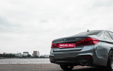 BMW 5 серия, 2019 год, 4 500 000 рублей, 6 фотография