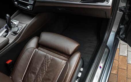 BMW 5 серия, 2019 год, 4 500 000 рублей, 23 фотография