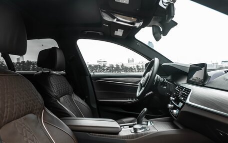 BMW 5 серия, 2019 год, 4 500 000 рублей, 24 фотография