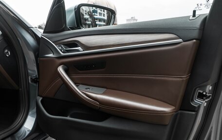 BMW 5 серия, 2019 год, 4 500 000 рублей, 21 фотография