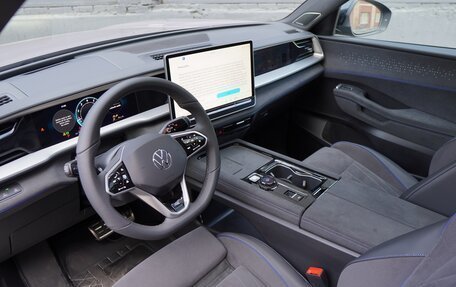 Volkswagen Teramont, 2025 год, 5 500 000 рублей, 12 фотография