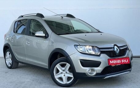 Renault Sandero II рестайлинг, 2016 год, 893 000 рублей, 3 фотография